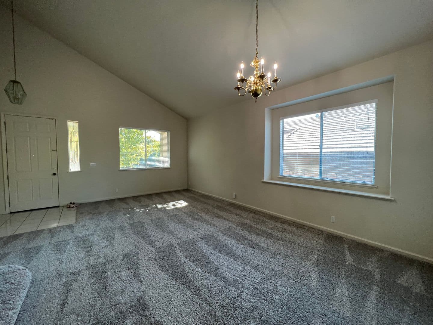 Folsom House: 1017 Halidon Way