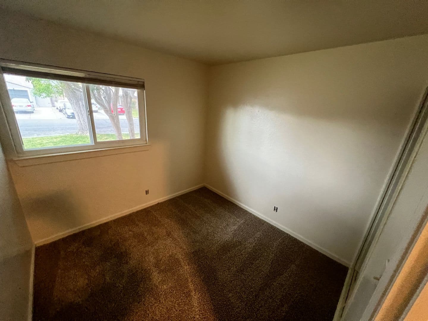 Sacramento House: 1906 Bowling Green Drive