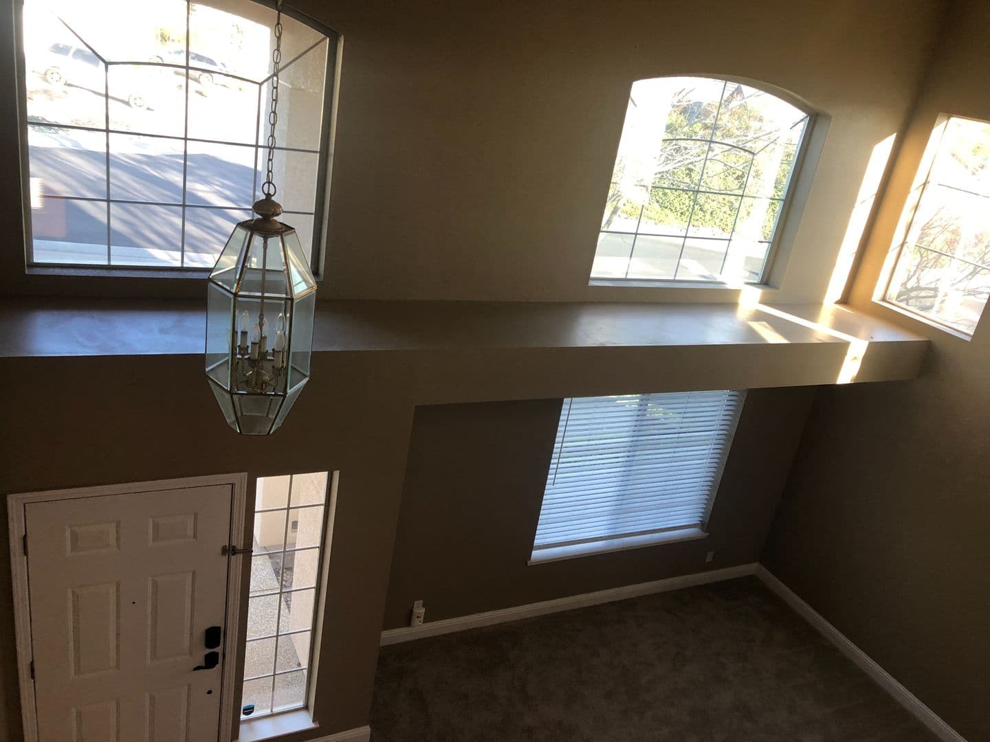 Folsom House: 105 Honey Cook Circle