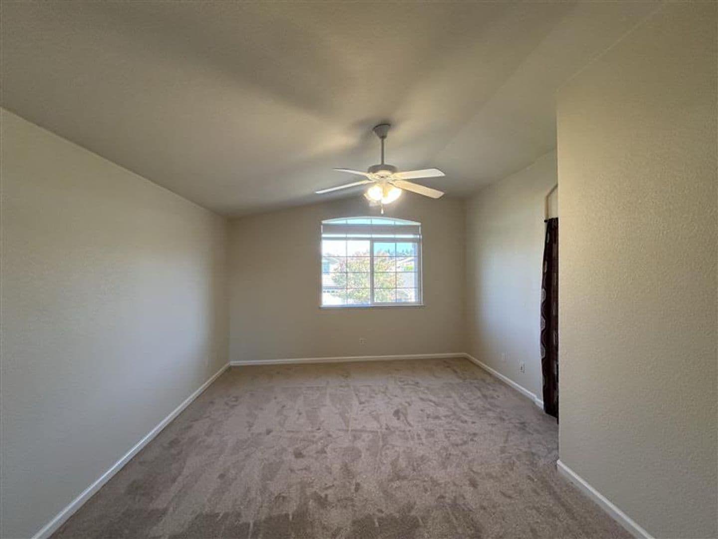 Folsom House: 2249 Zittel Drive