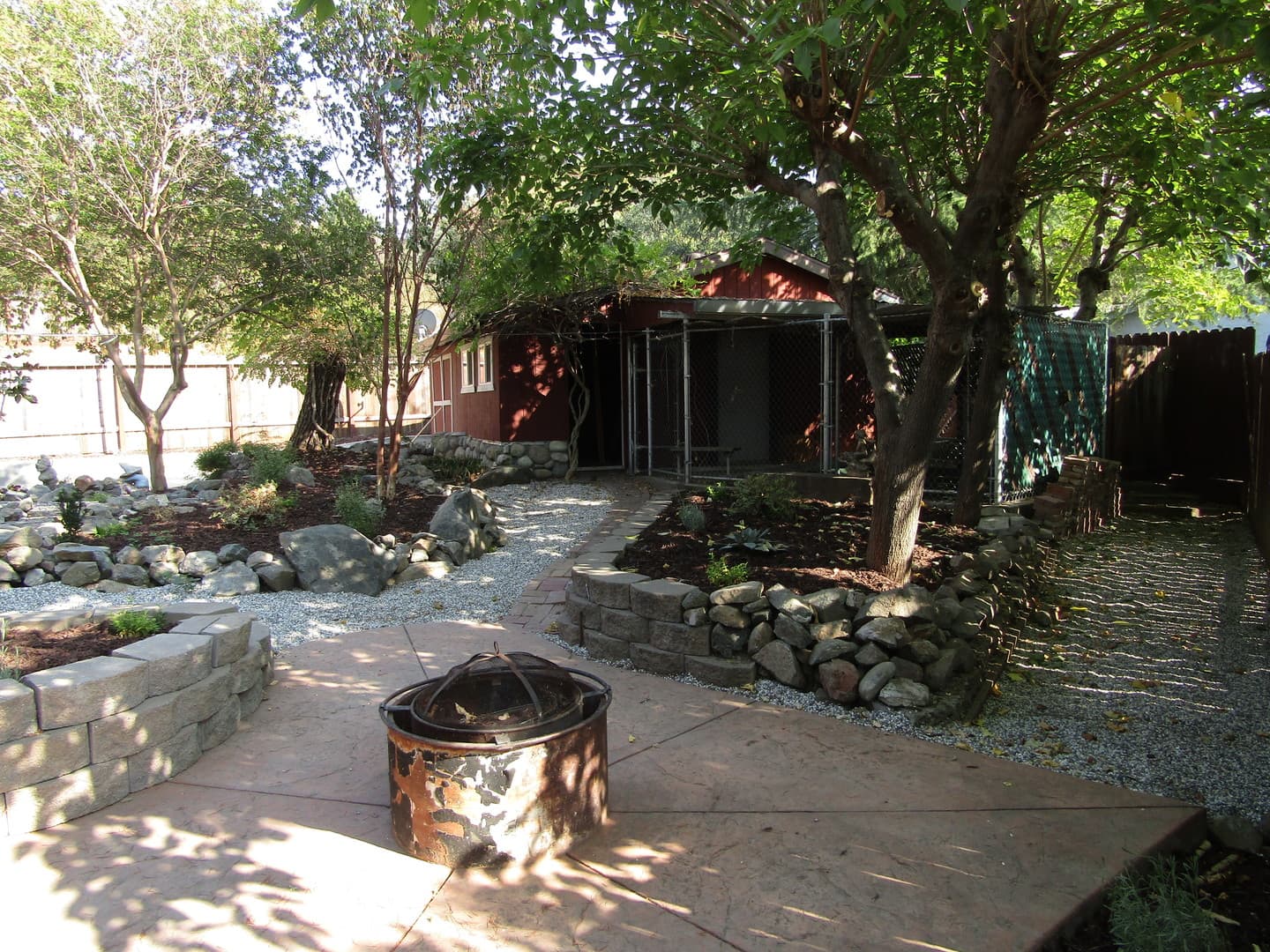 Folsom House: 233 Flower Drive