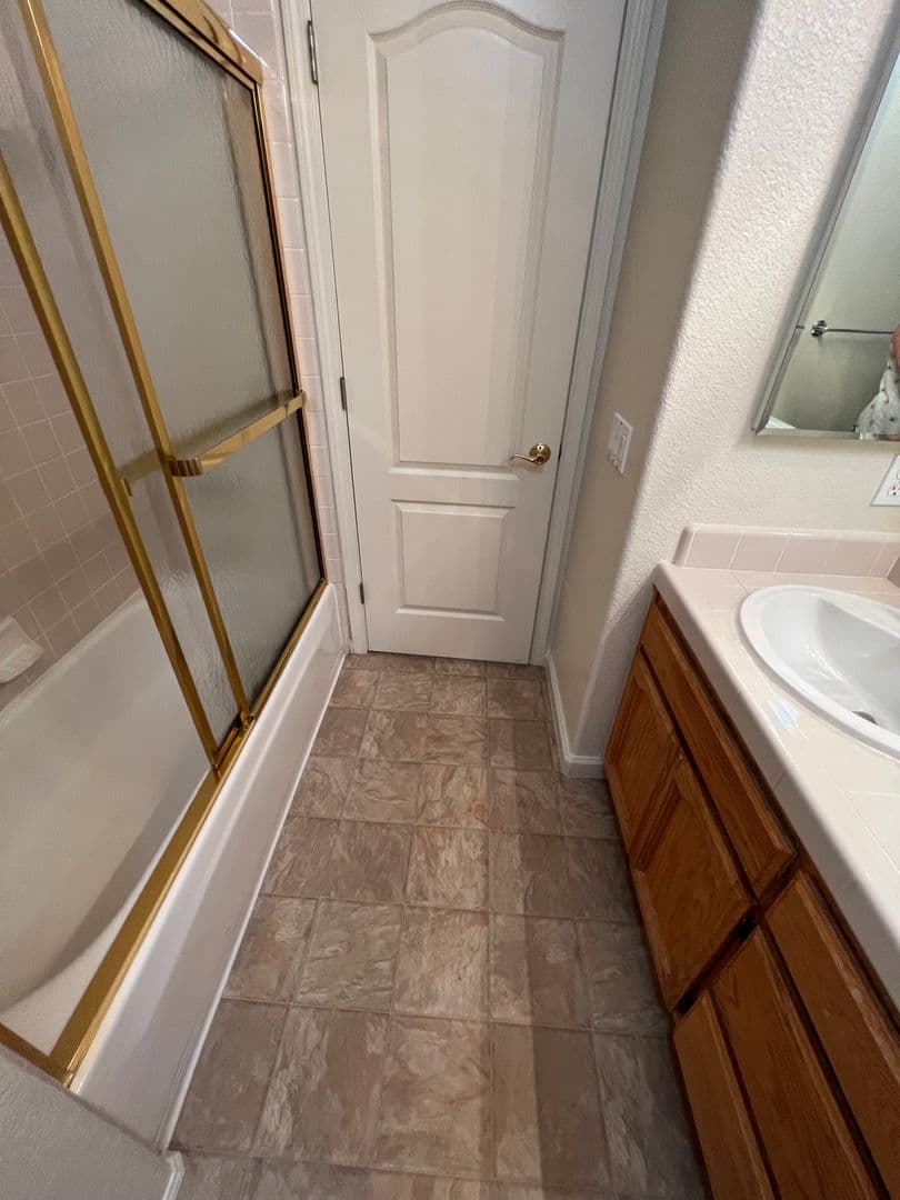 Folsom House: 1017 Halidon Way