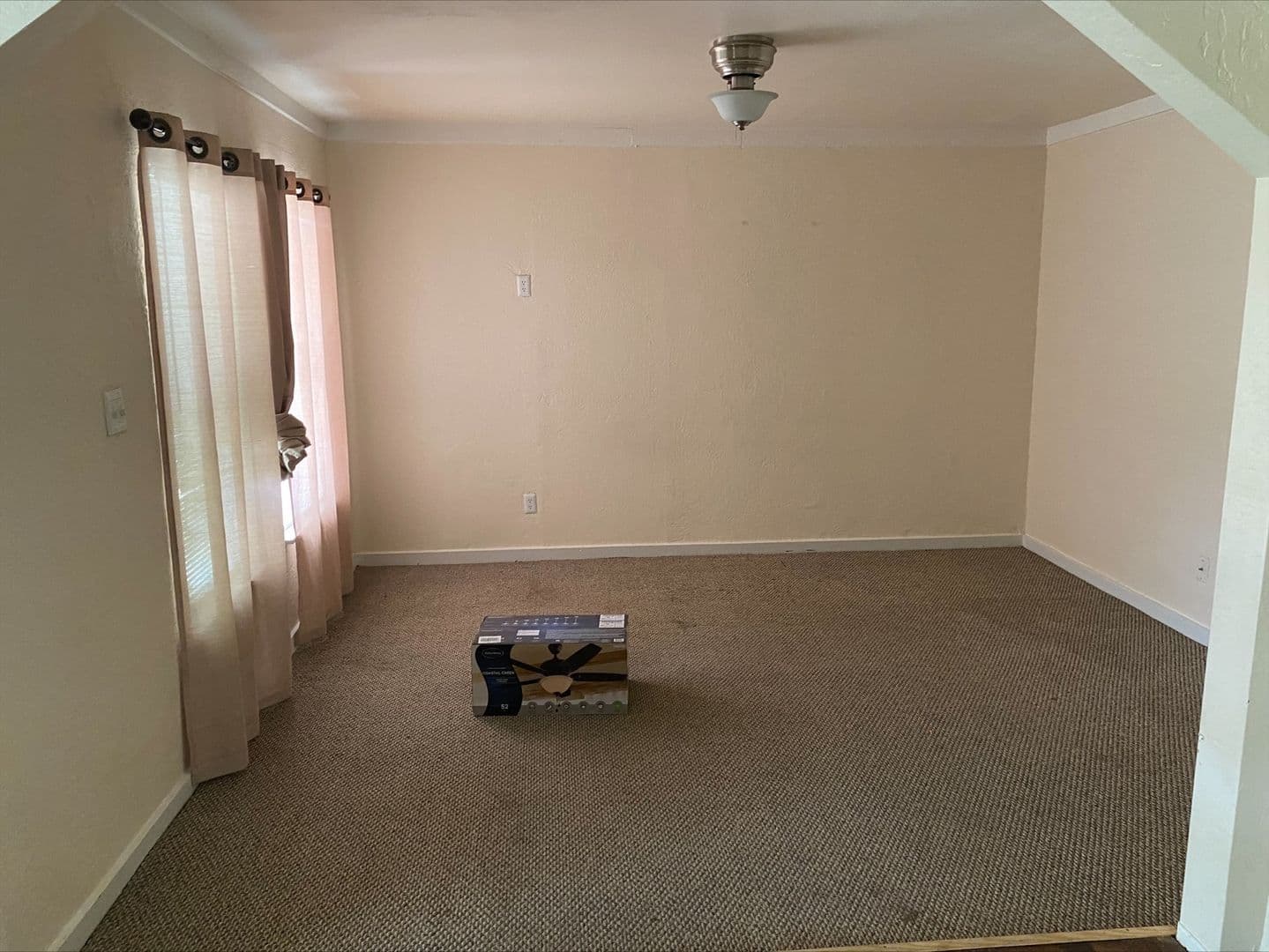 San Antonio House: 4527 Clear Spring