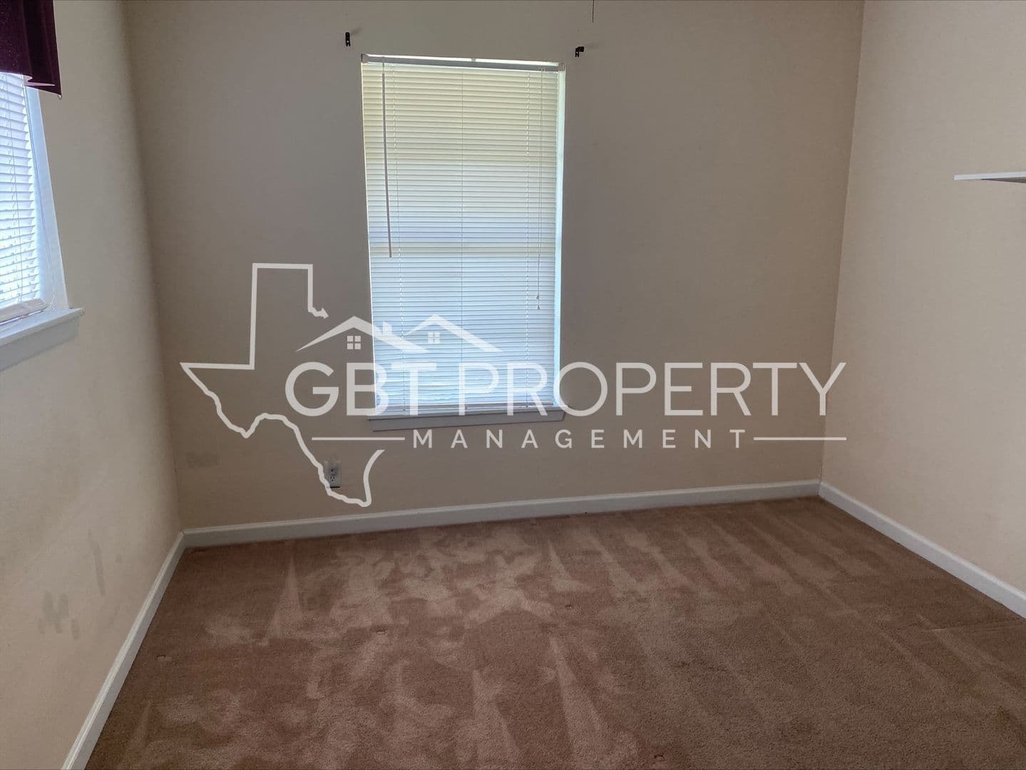 San Antonio House: 4527 Clear Spring