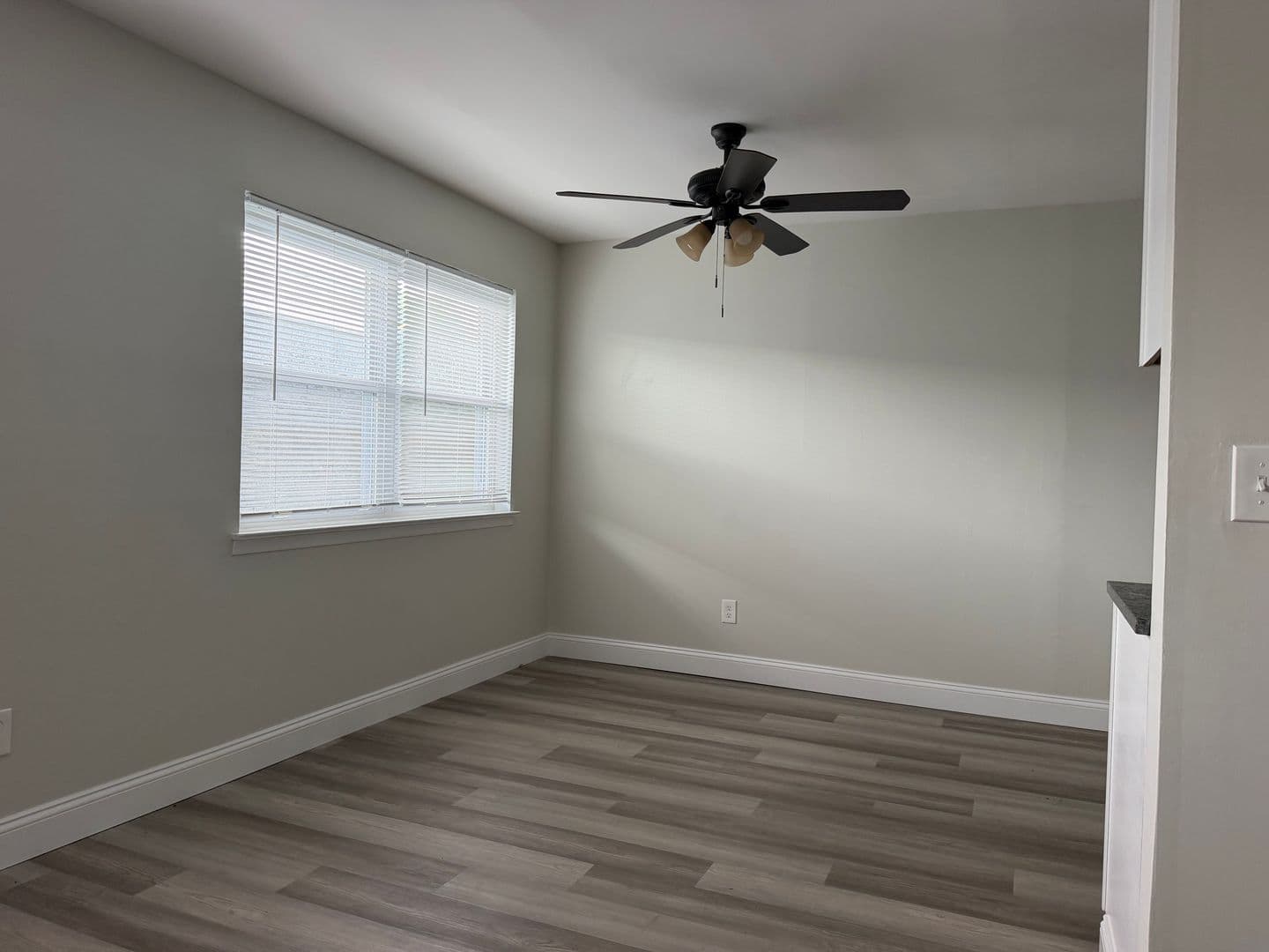 Lodi Apartment: 59-00 Bel Vista Court