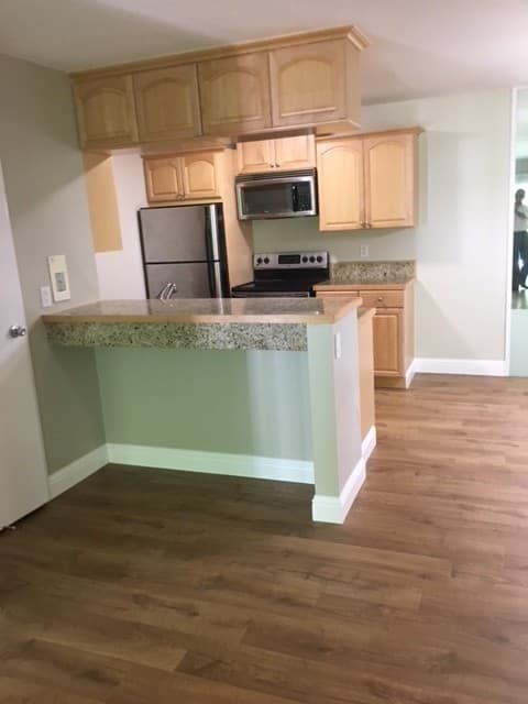 San Ramon House: 9085 Alcosta Blvd #305