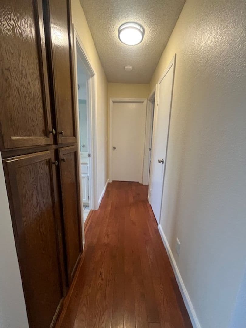 San Leandro House: 14419 Outrigger Dr