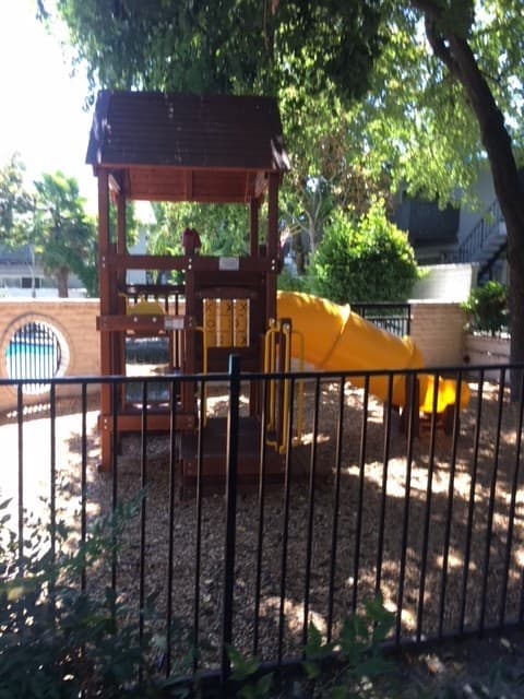 San Ramon House: 9085 Alcosta Blvd #305