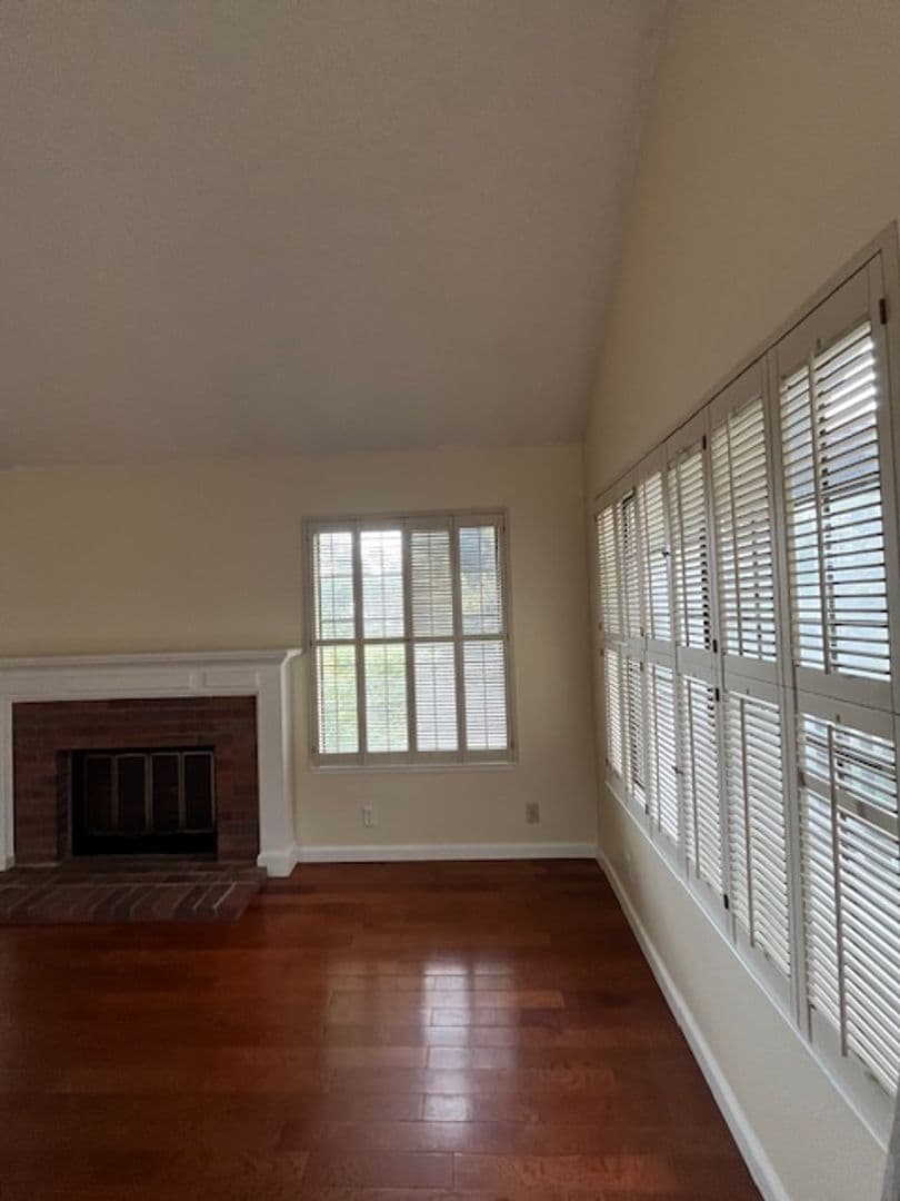 San Leandro House: 14419 Outrigger Dr
