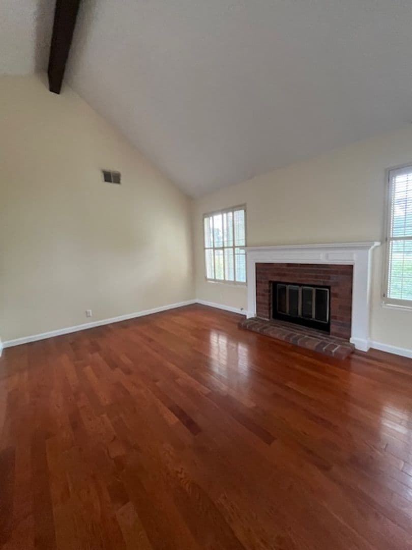 San Leandro House: 14419 Outrigger Dr