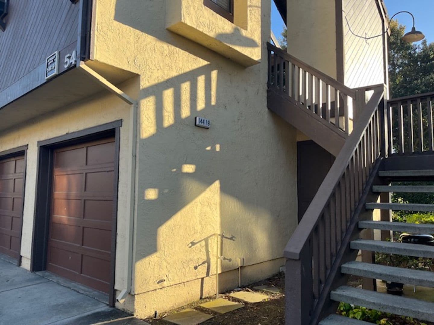 San Leandro House: 14419 Outrigger Dr