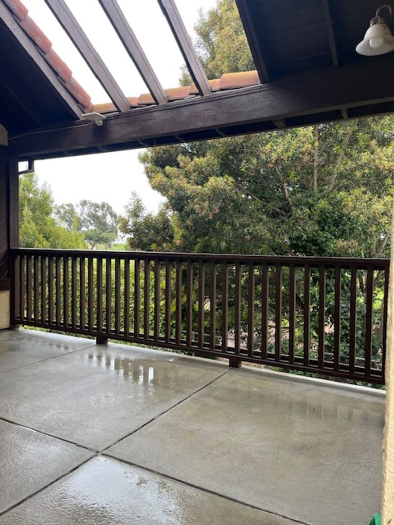 San Leandro House: 14419 Outrigger Dr