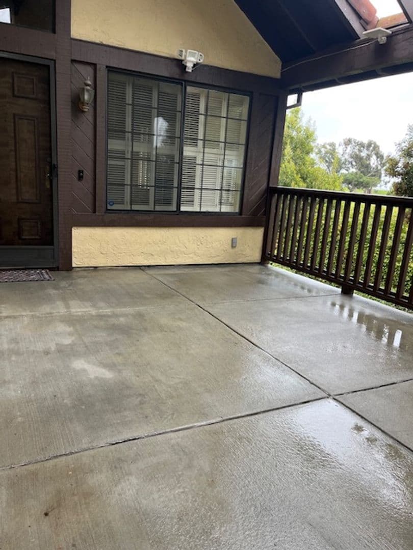 San Leandro House: 14419 Outrigger Dr