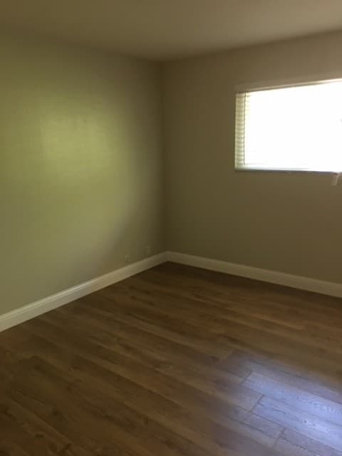San Ramon House: 9085 Alcosta Blvd #305