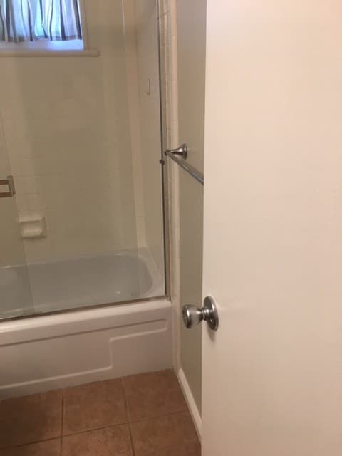 San Ramon House: 9085 Alcosta Blvd #305