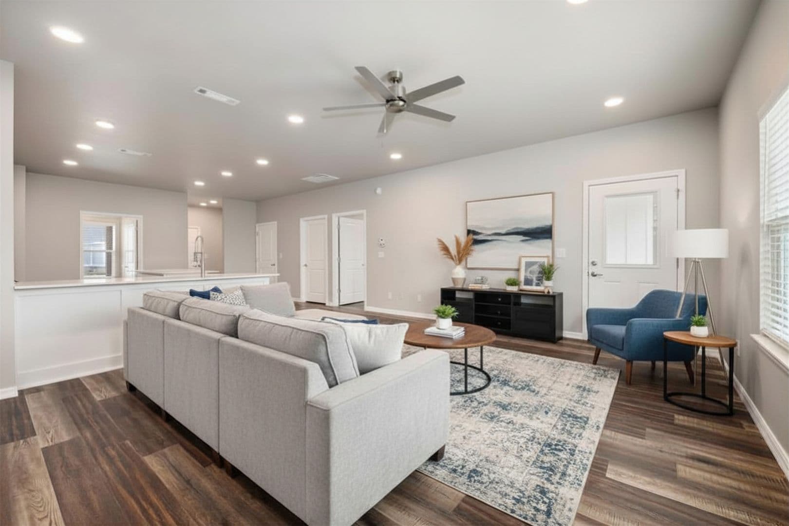 Tontitown Apartment: 693 Morsani Pl