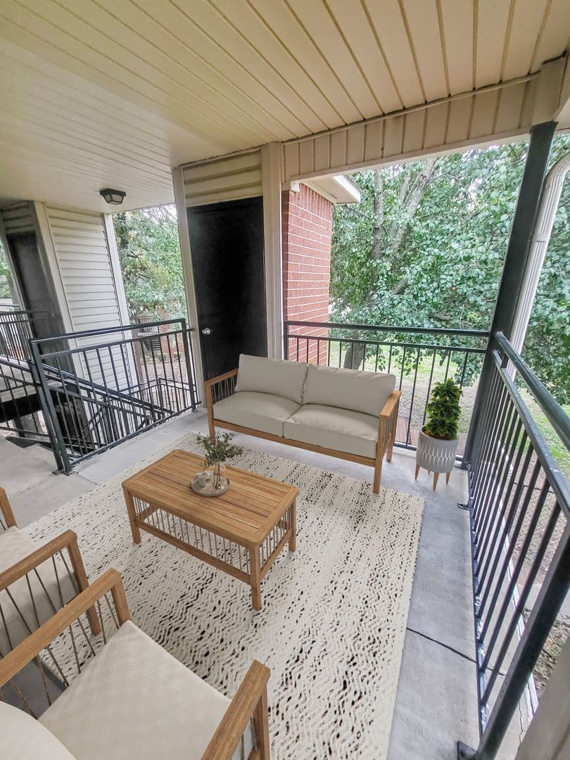 Fort Smith Apartment: 7500 Jenny Lind Rd