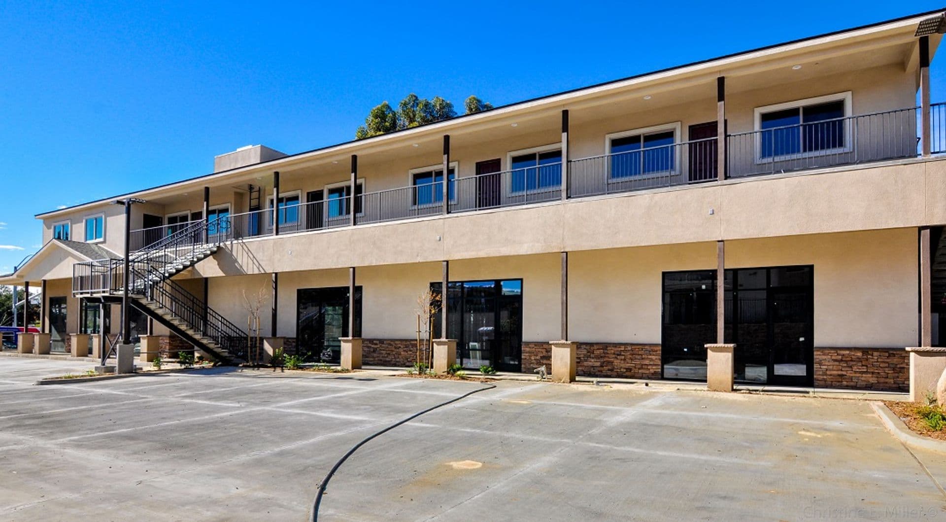 Alpine Apartment: 1344 Marshall