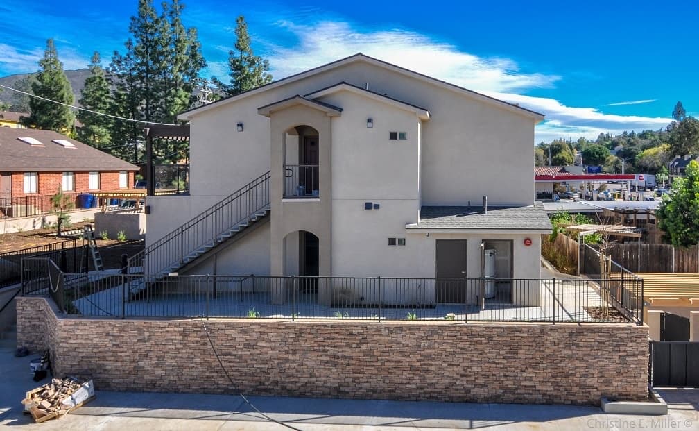 Alpine Apartment: 1344 Marshall