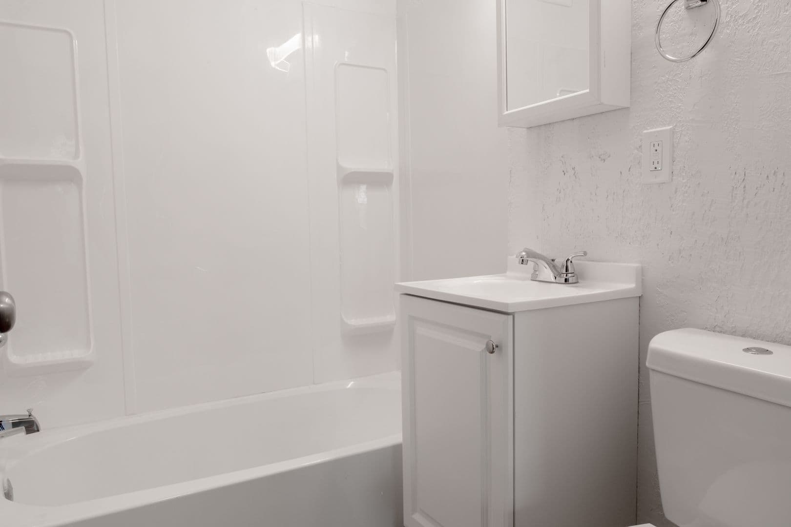 Midland Townhome: 16 Midland Heights Circle