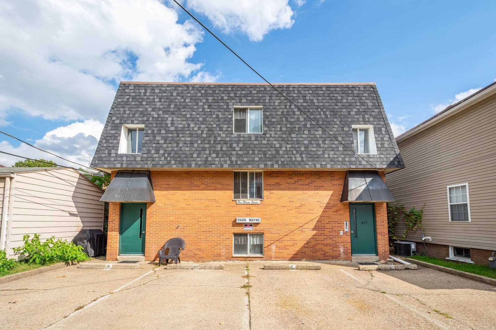Beaver Apartment: 427 Wayne St