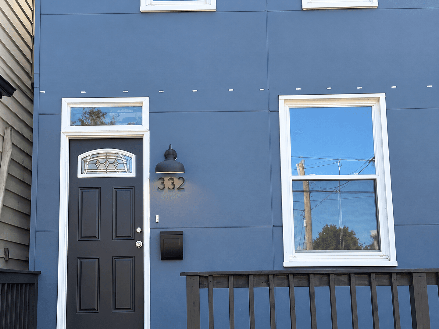 Homestead House: 332 W 14th Ave