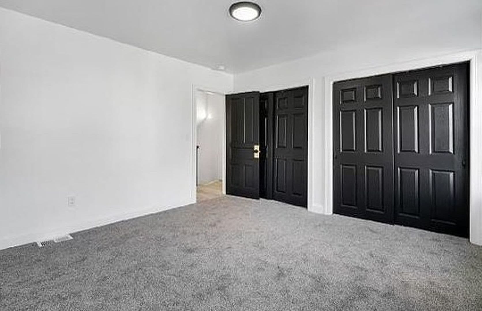 Homestead House: 228 E 16th Ave
