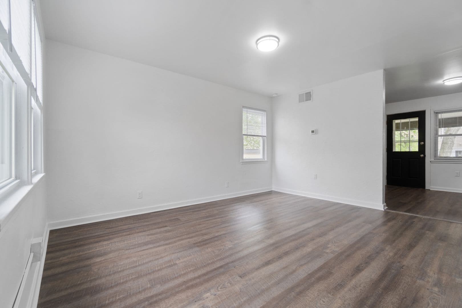 Midland Townhome: 42 Midland Heights Circle