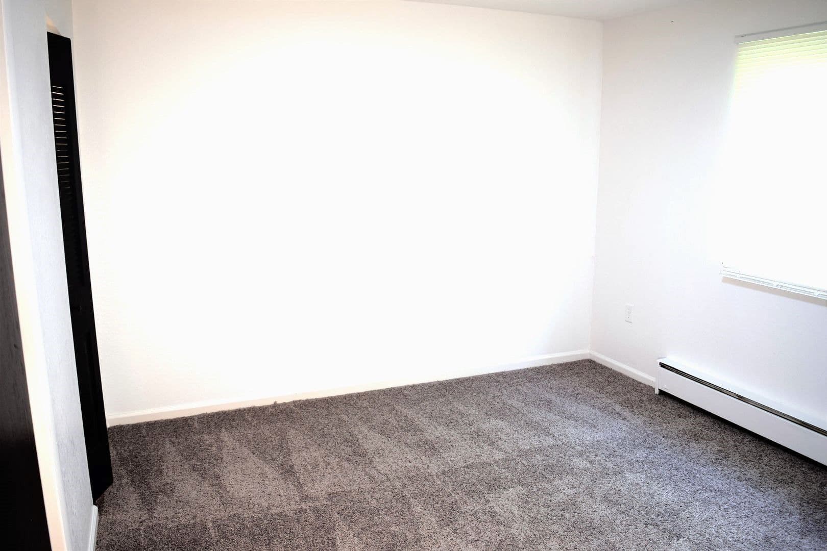 New Brighton Apartment: 201 Valley Ave.