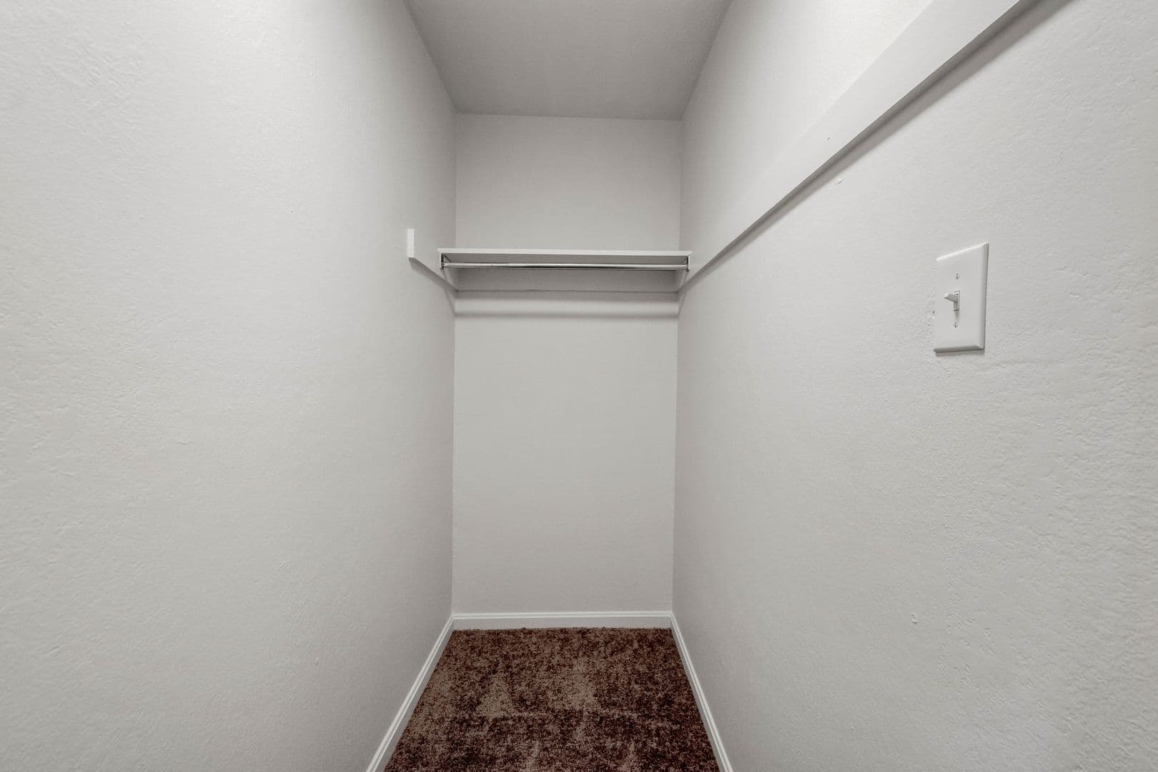 Beaver Apartment: 478 4th St.