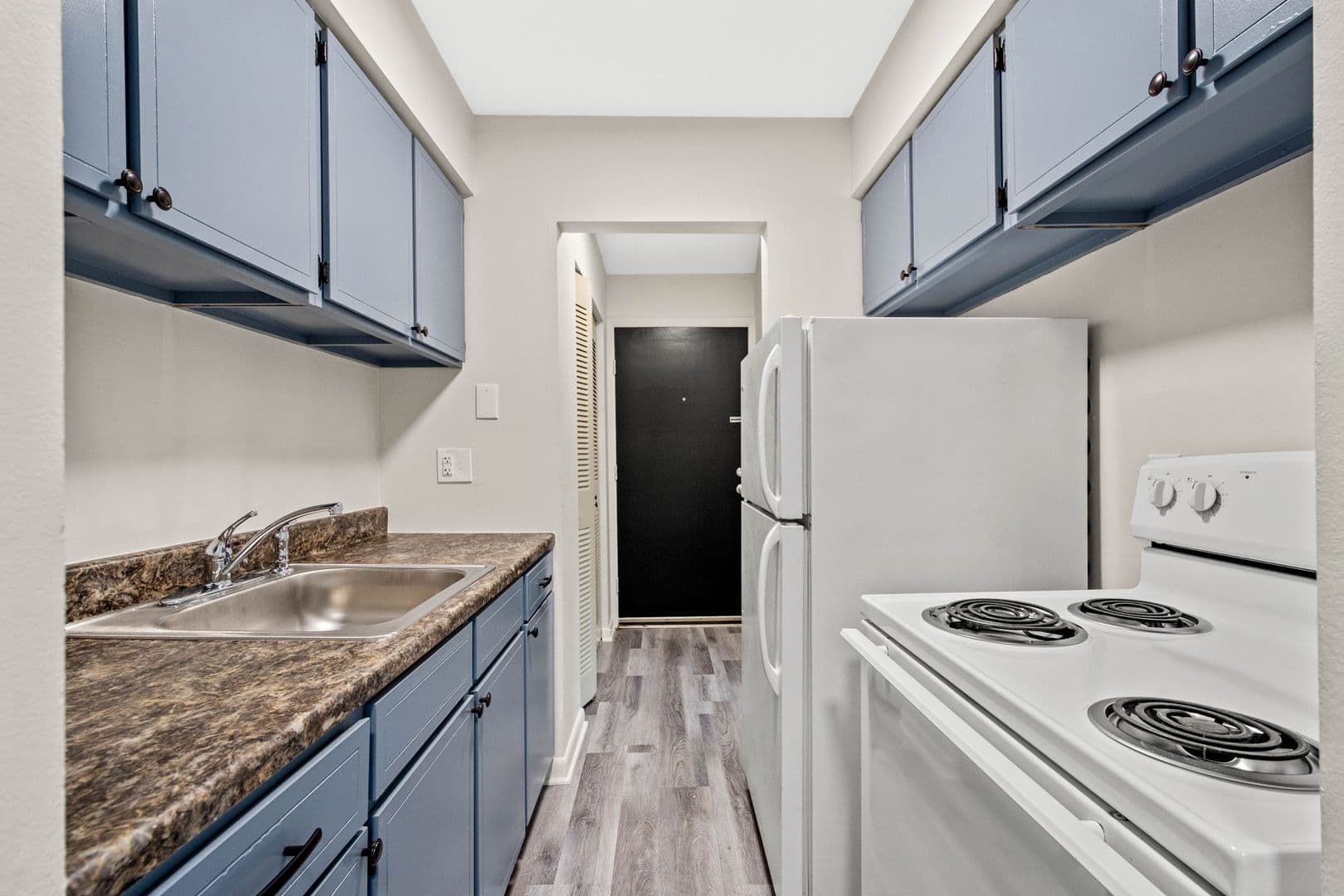 Beaver Apartment: 427 Wayne St