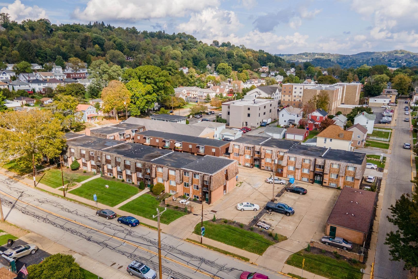 Beaver Apartment: 450 Market St - Unit 27