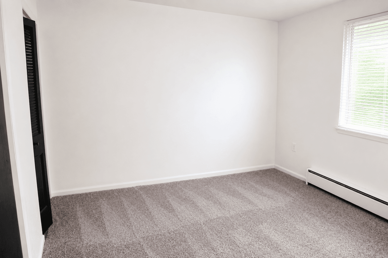 New Brighton Apartment: 201 Valley Ave.