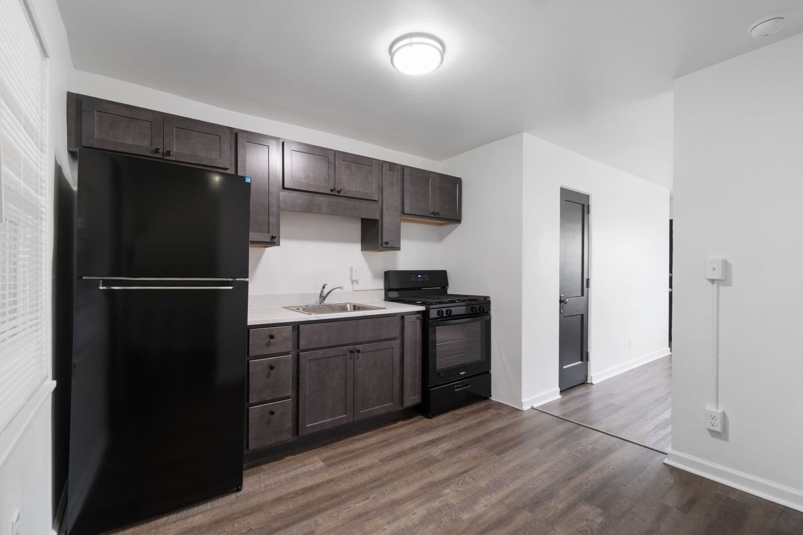Midland Townhome: 19 Midland Heights Circle