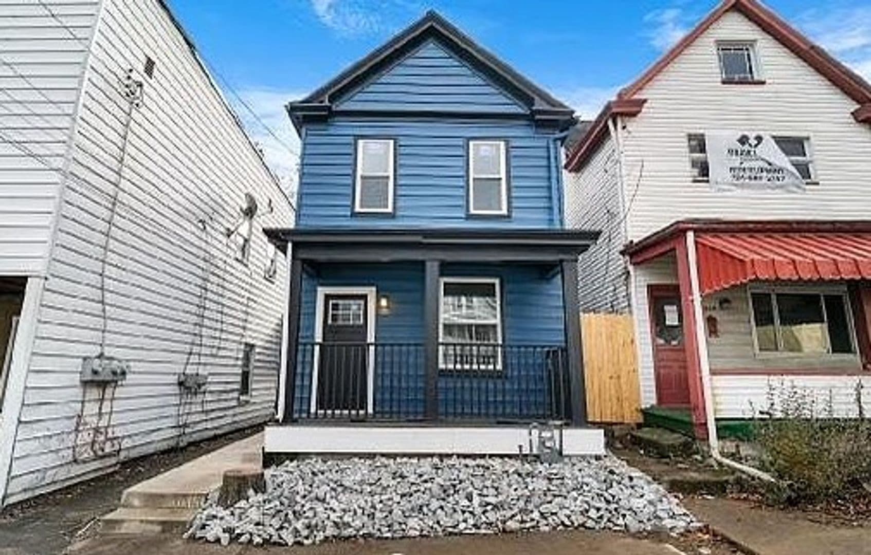 Homestead House: 228 E 16th Ave