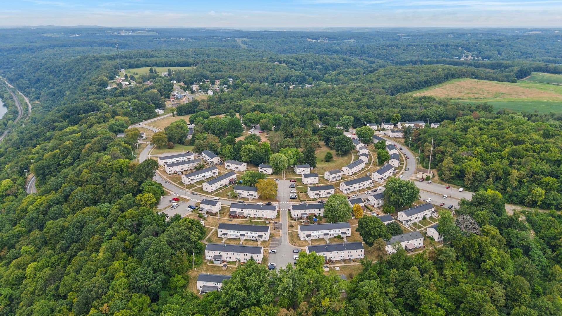 Midland Townhome: 33 Midland Heights Circle