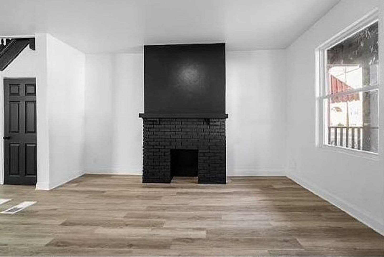 Homestead House: 228 E 16th Ave