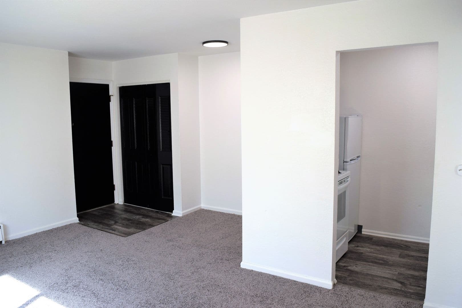 New Brighton Apartment: 201 Valley Ave.