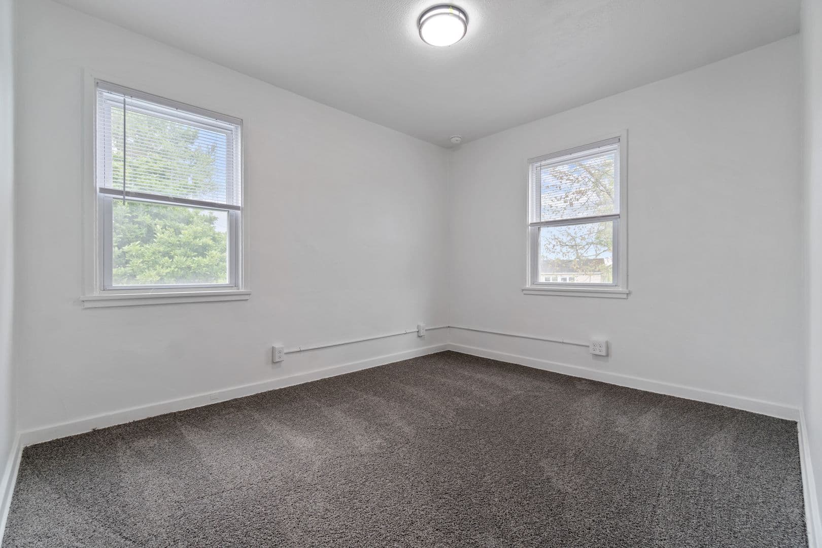 Midland Townhome: 19 Midland Heights Circle
