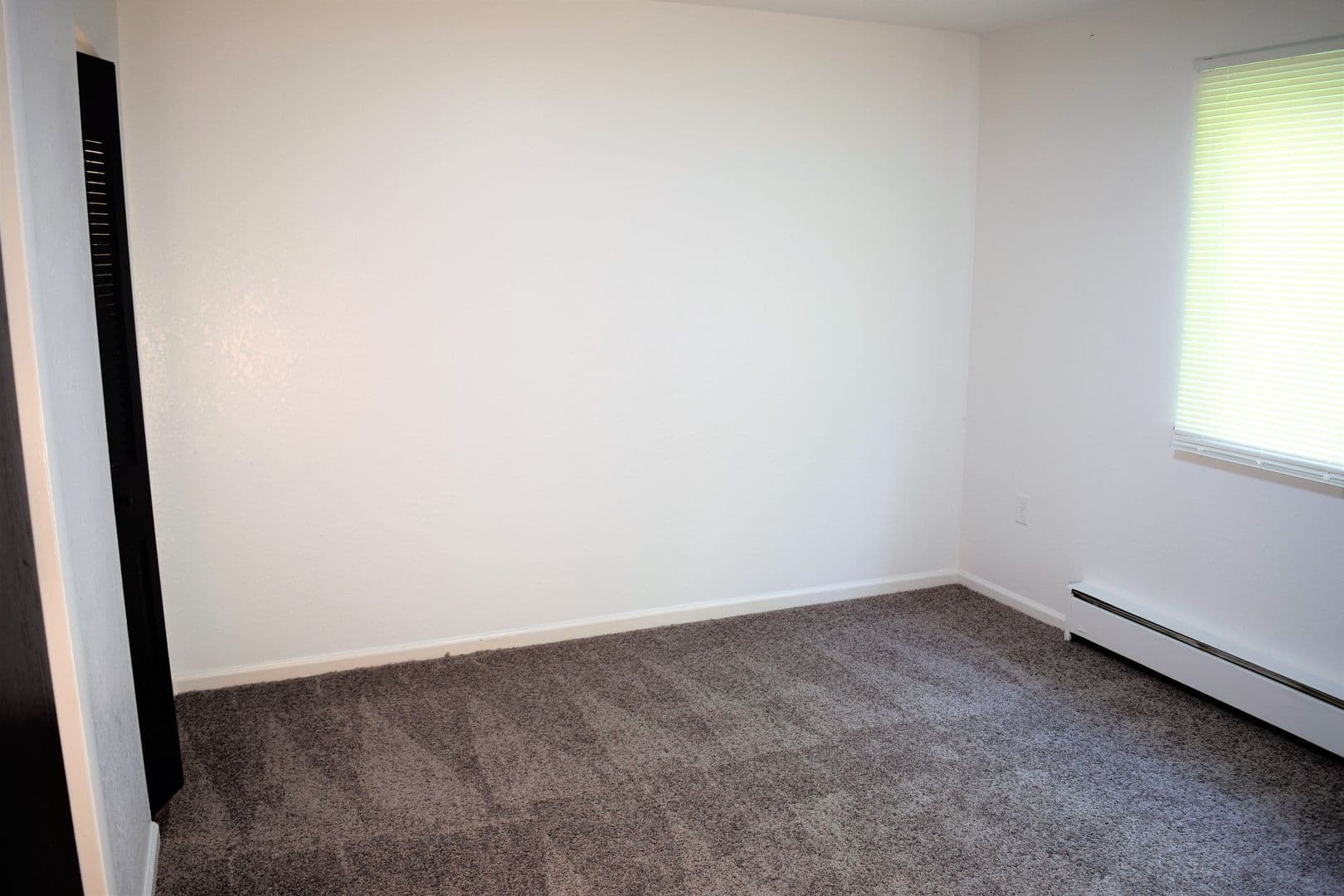 New Brighton Apartment: 201 Valley Ave.