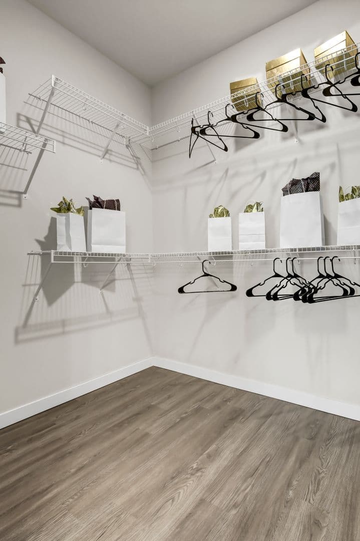 Rogers Apartment: 13650 Marshview Blvd.