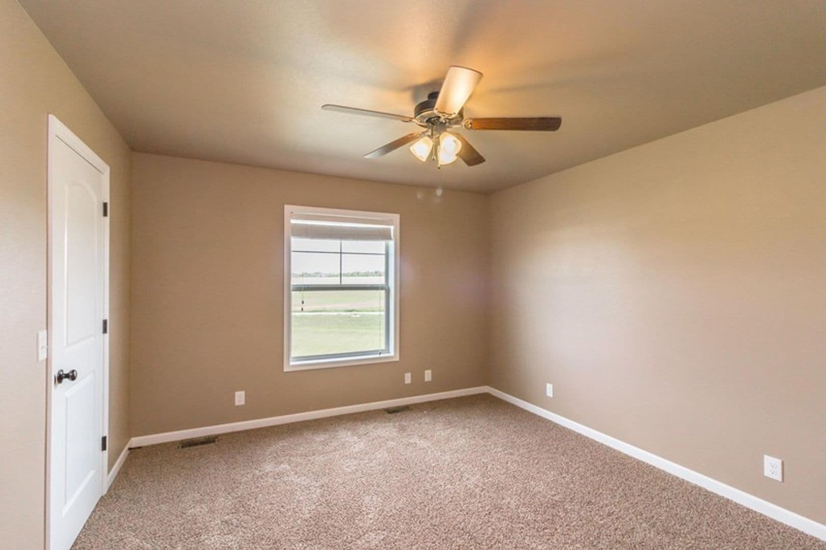 Dickinson Apartment: 2359 Coves Court