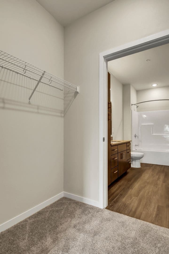 Rogers Apartment: 13650 Marshview Blvd.