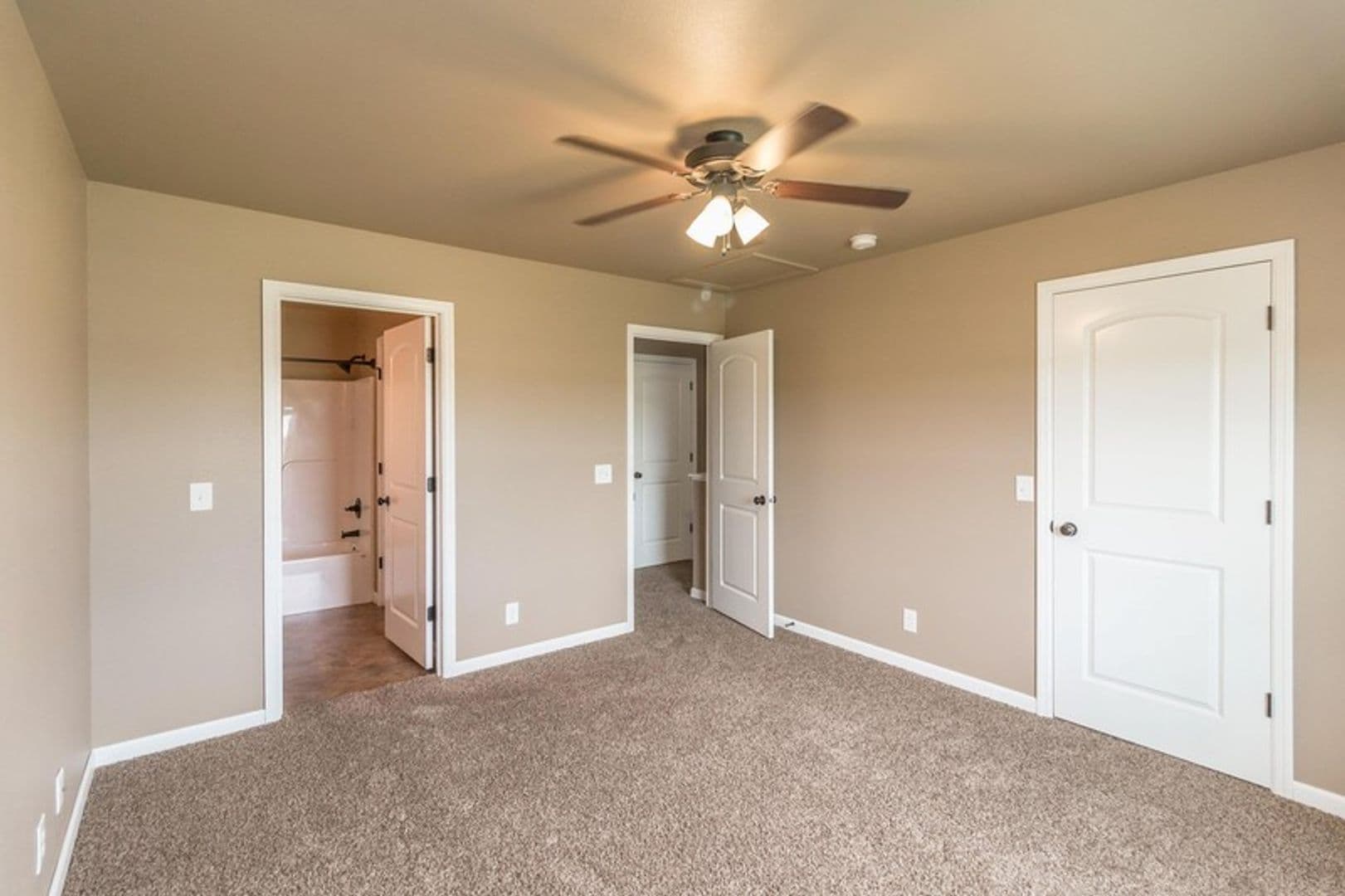 Dickinson Apartment: 2359 Coves Court