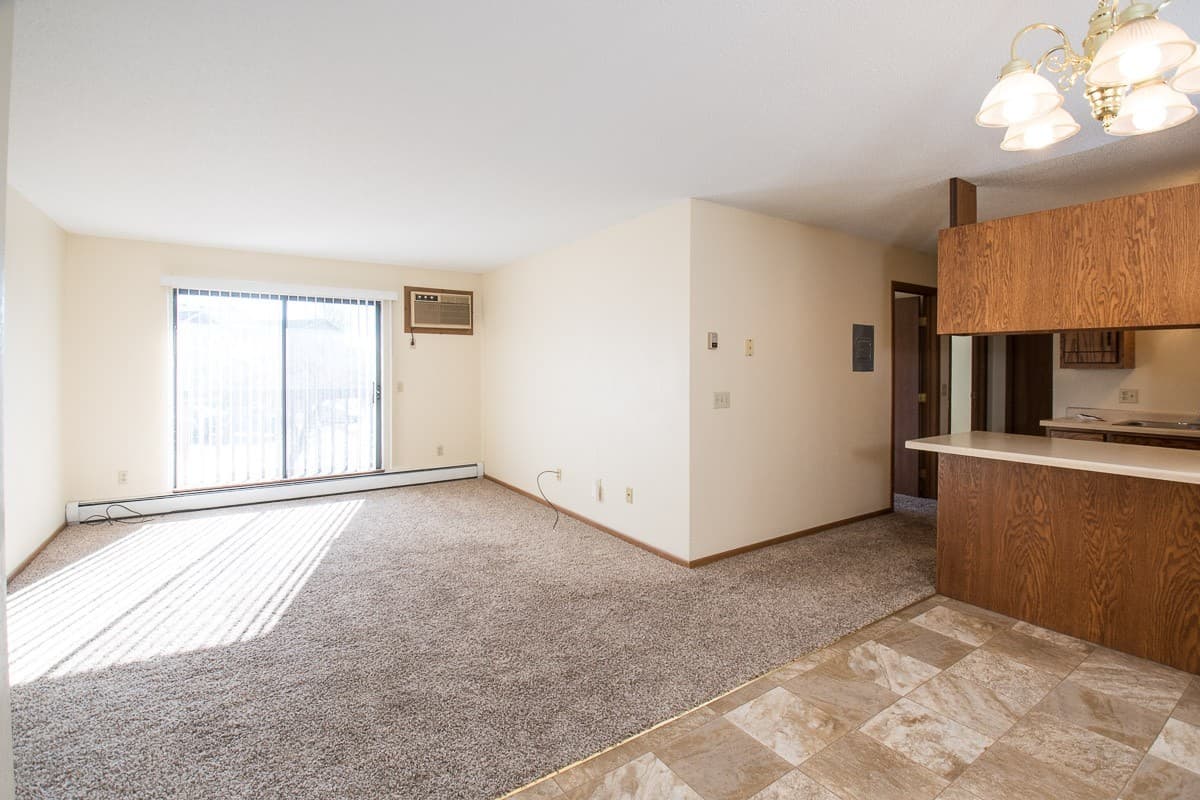 St. Cloud Apartment: 911 Ranae Lane