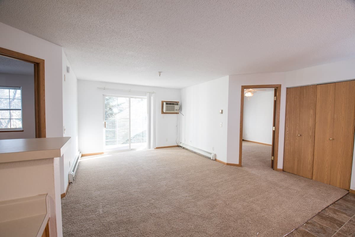 St. Cloud Apartment: 911 Ranae Lane
