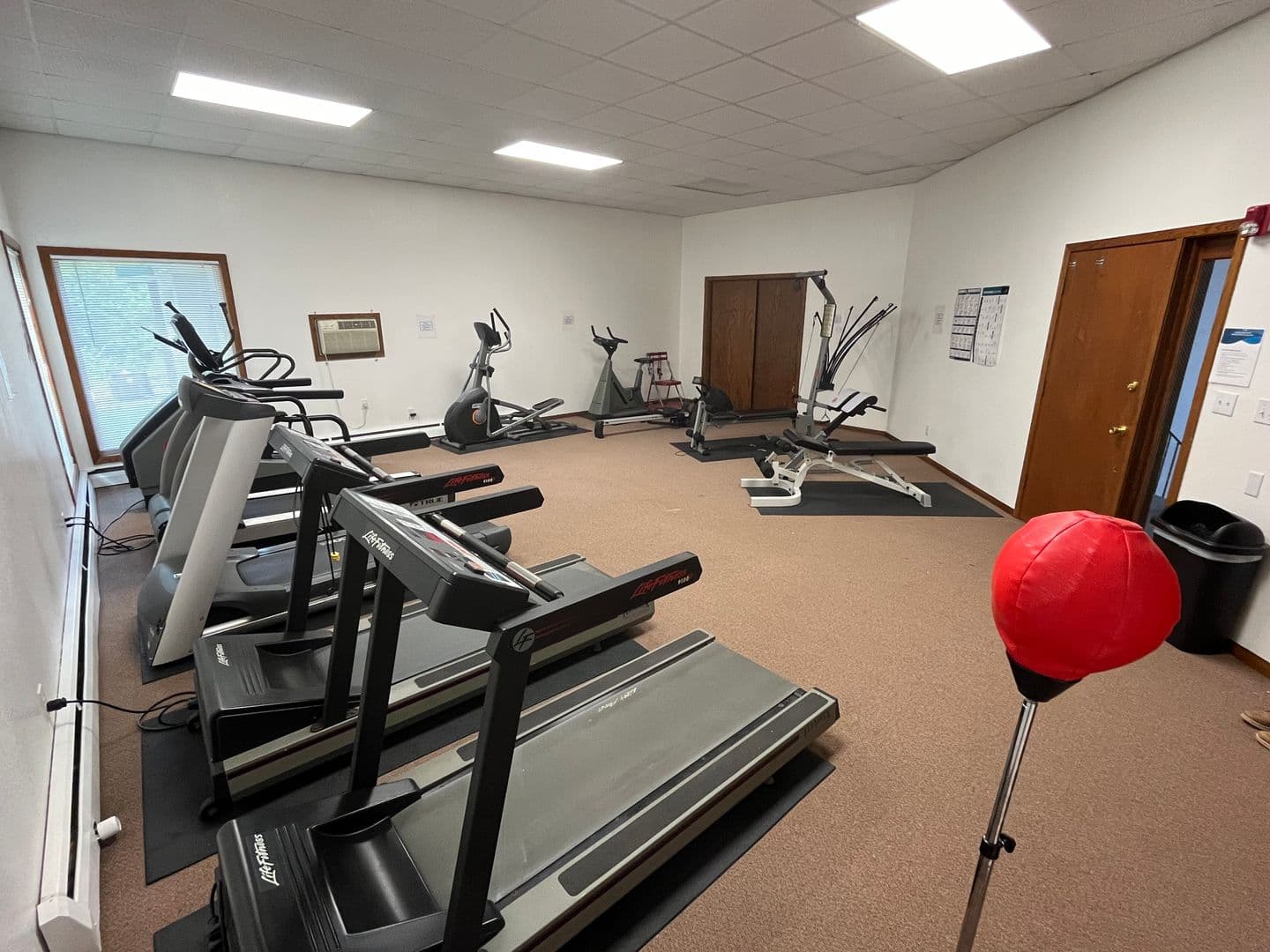 Morris Apartment: 105 Sunnyslope Rd