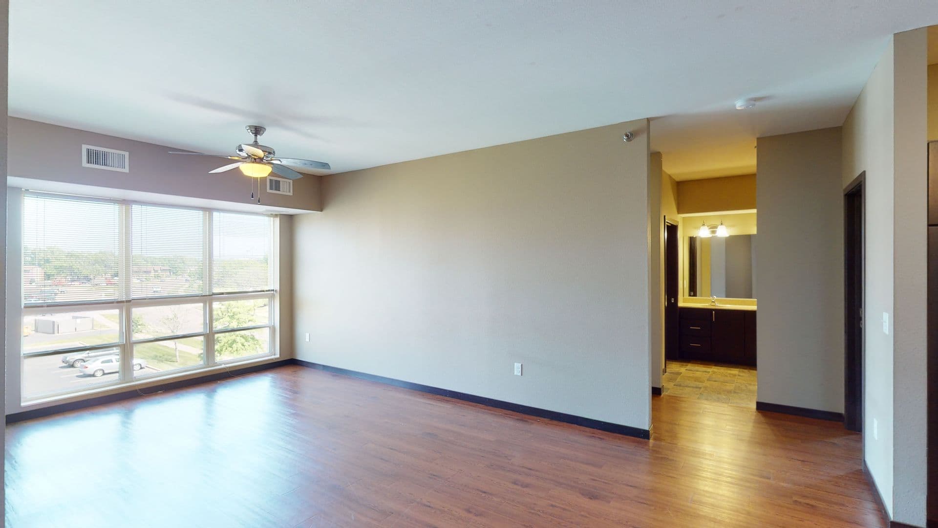 Eau Claire Apartment: 2851 Hendrickson Dr