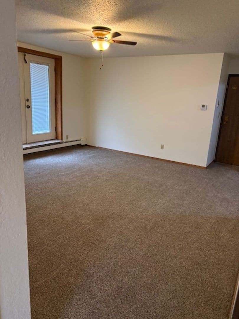 Waite Park Apartment: 30 15th Ave N