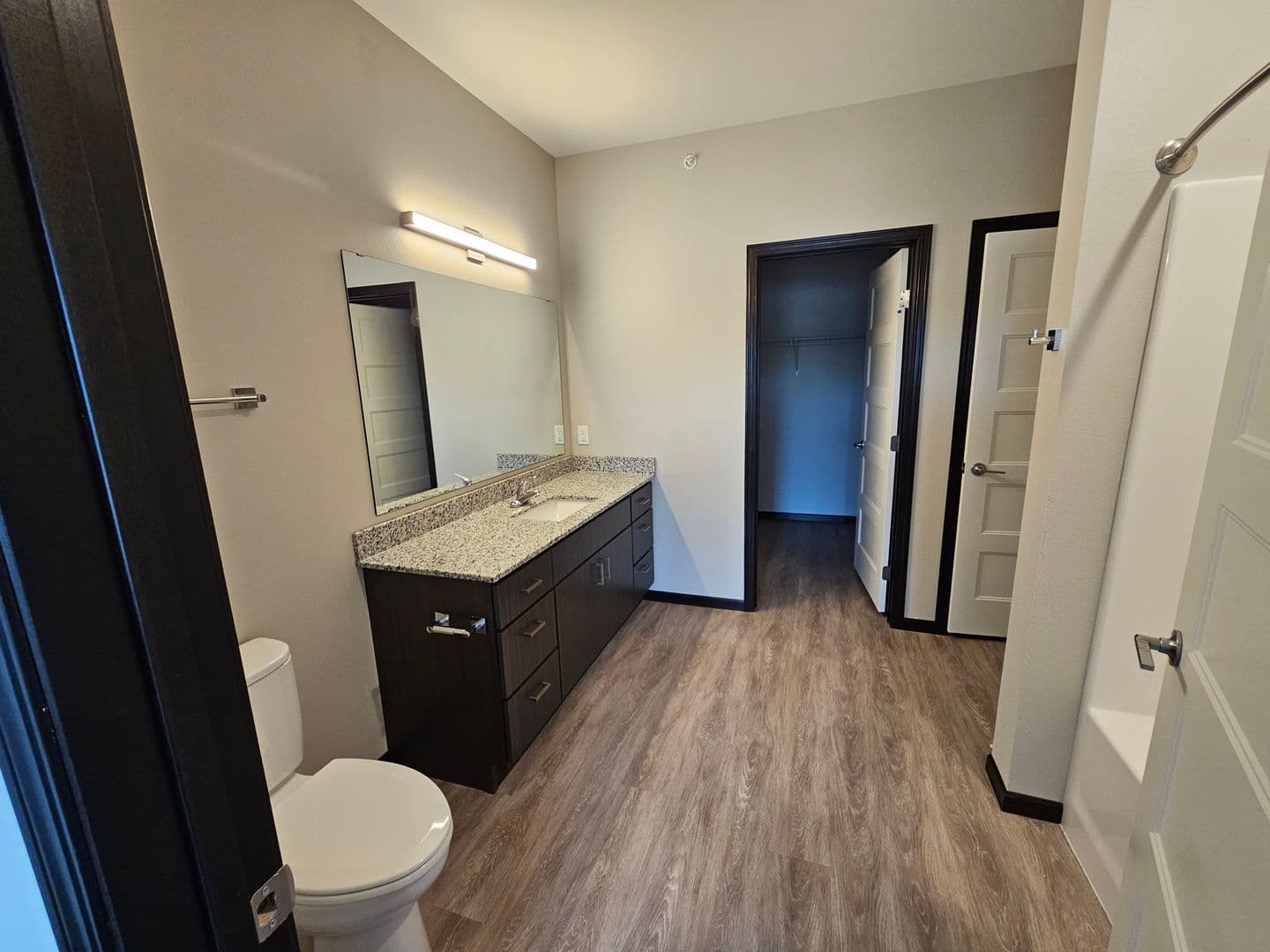 Willmar Apartment: 103 3rd Street SW